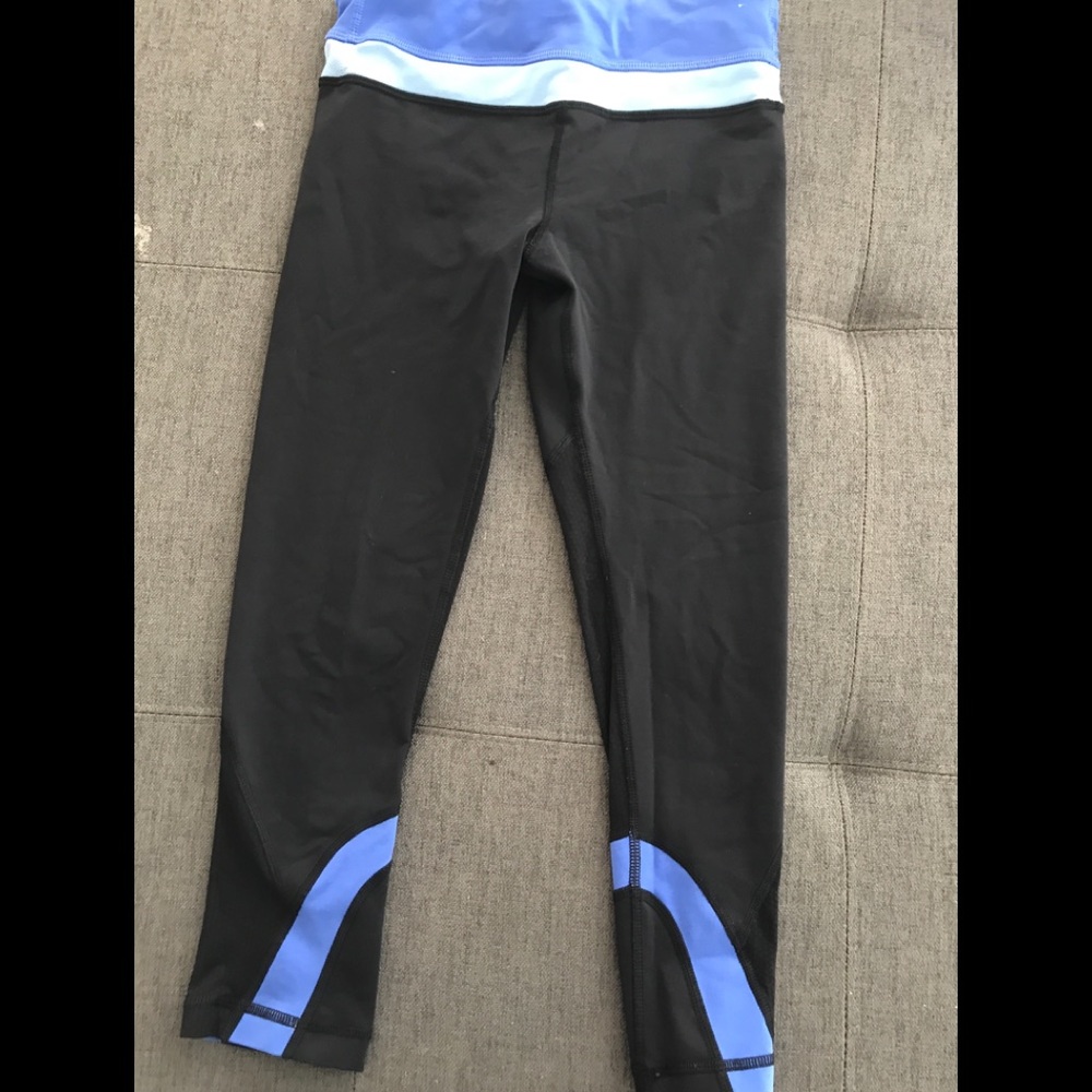 Cropped Lulu Tights.